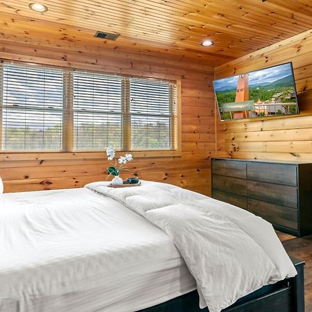 3 Lazy Bears Chalet Gatlinburg Buitenkant foto
