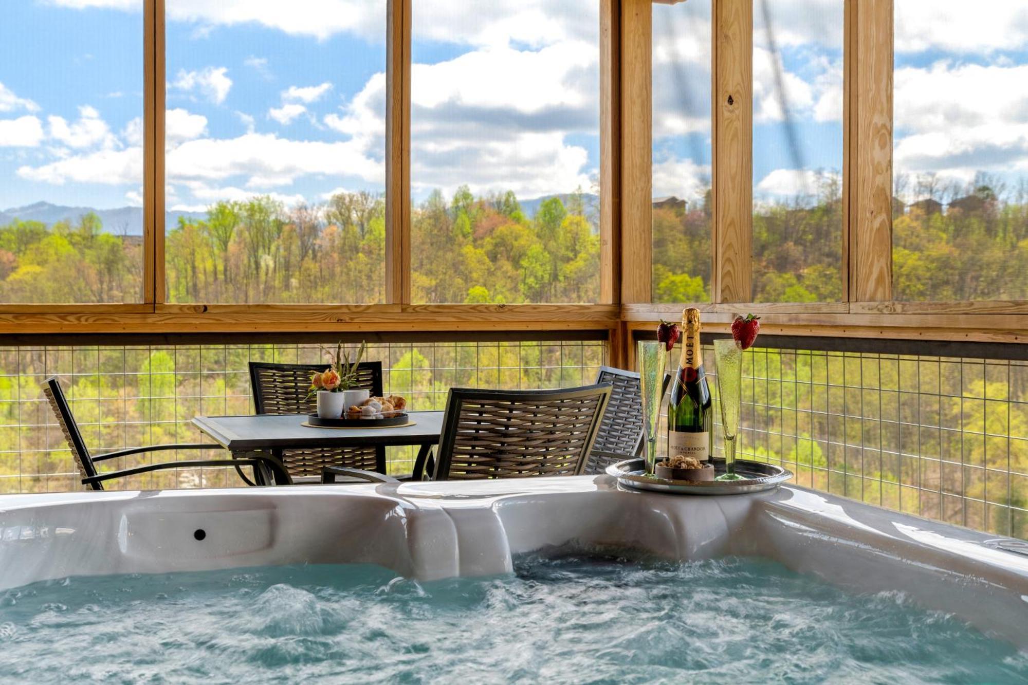 3 Lazy Bears Chalet Gatlinburg Buitenkant foto